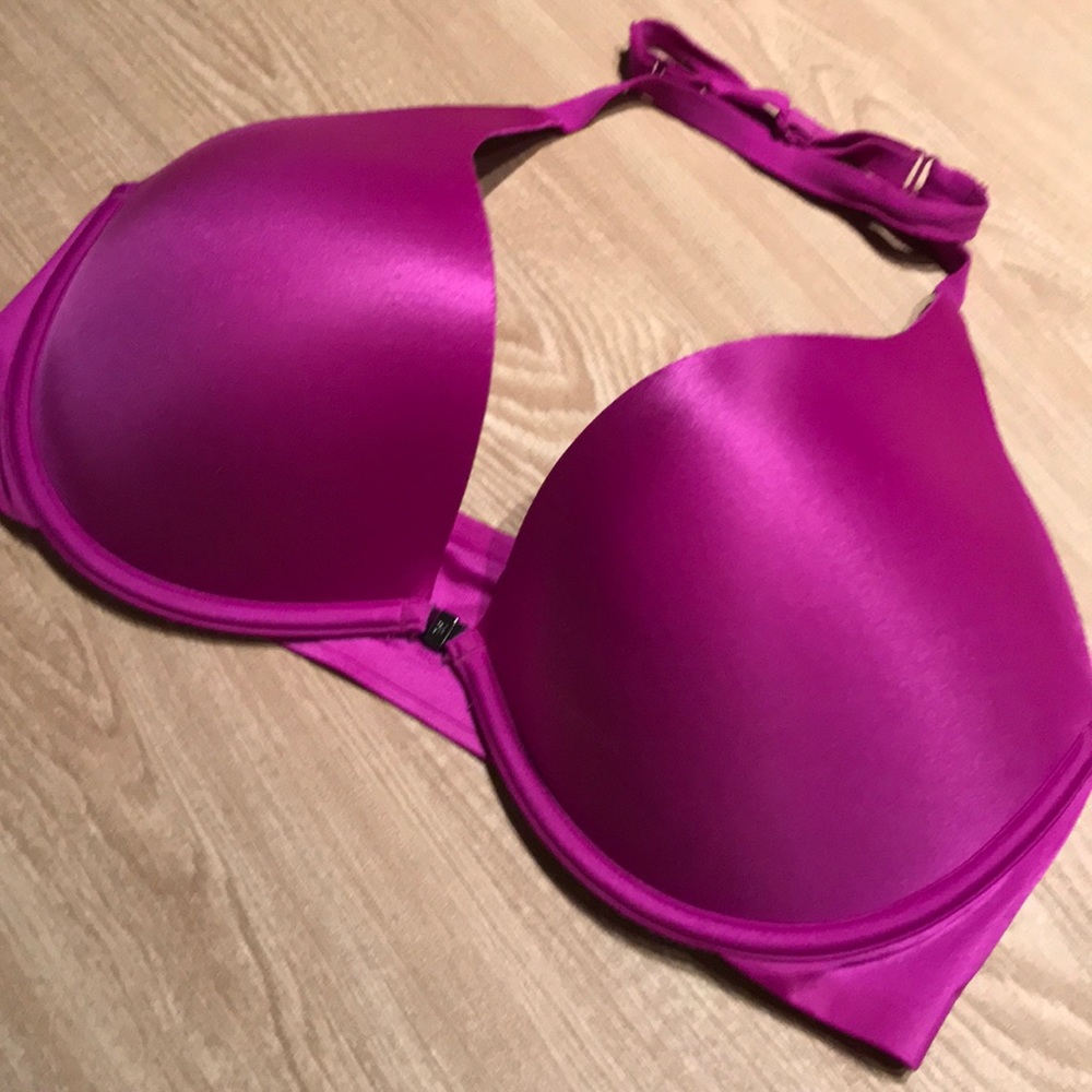 Fuchsia Front Magnet Close 36D Plunge Push-Up